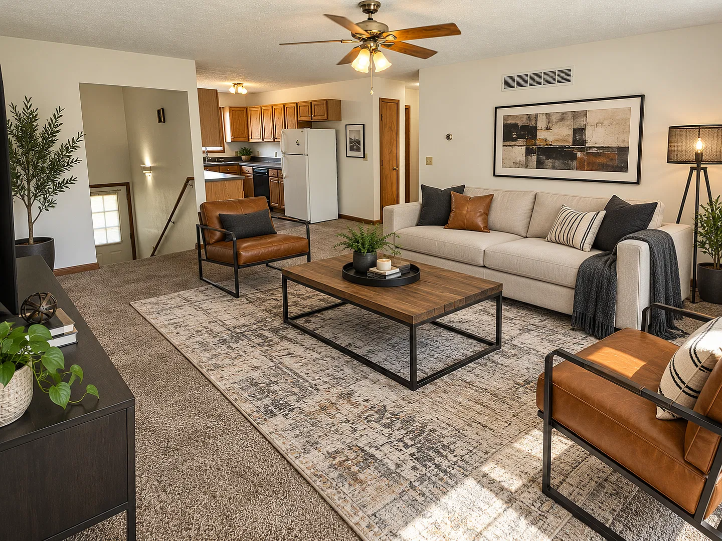 1611 Spring Village Ln — Photo 4