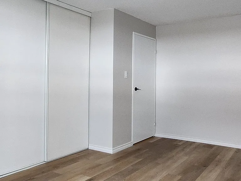421 Fairview Dr #501 — Photo 25