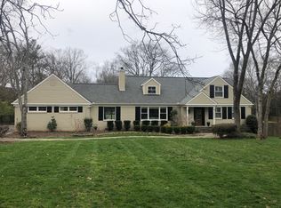 705 Vosswood Dr, Nashville, TN 37205