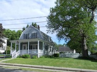 47 George St, Whitman, MA 02382