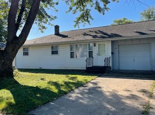 2906 Hyacinth Ave, Janesville, WI 53545