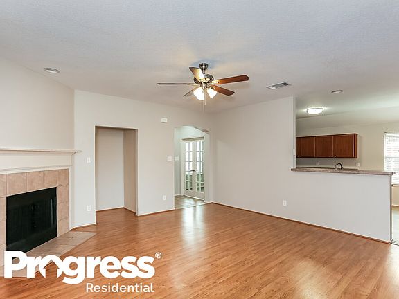 4th image of 223 Garden Valley Ln