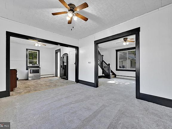 5th image of 200 Tremont Rd