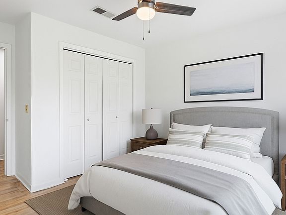 5th image of 474 S Main St Unit 203