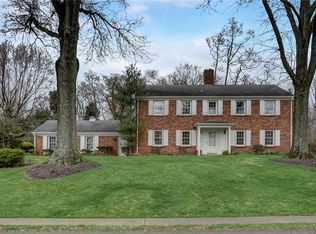 2219 Poor Richards Ln, Pittsburgh, PA 15237