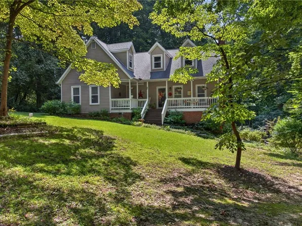 7011 Tracey Ct, Gloucester, VA 23061