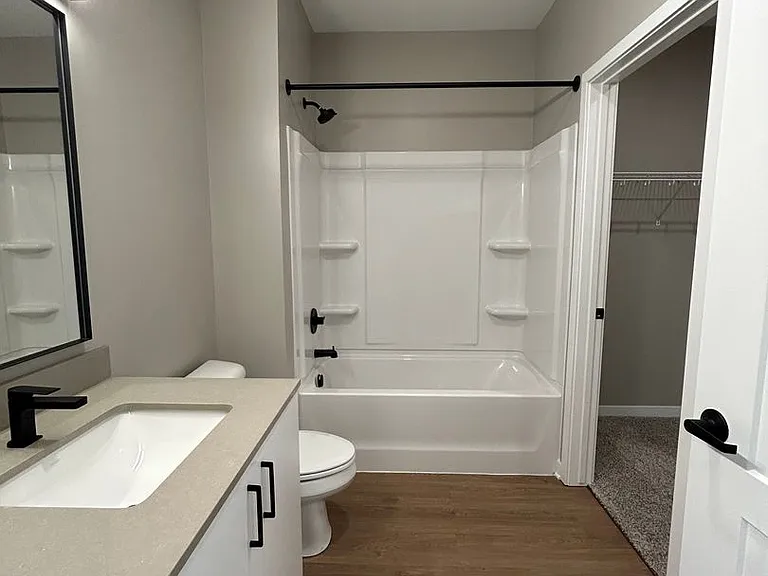 Boho Flats (1440 S. 13th St.) — Photo 14