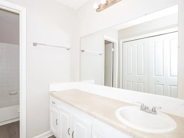 8807 Parliament Pl — Photo 17