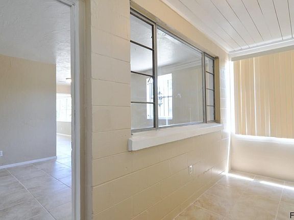 2nd image of 921 School St