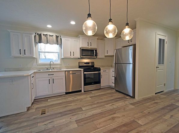 115 Pembrooke Dr