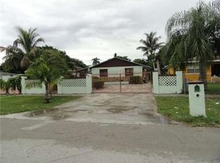 841 SW 1st St, Florida City, FL 33034