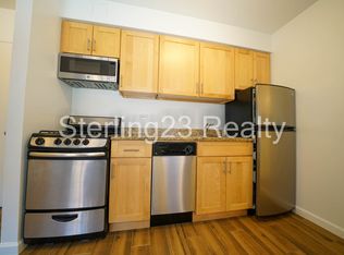 31-72 31st St #P2, Astoria, NY 11106