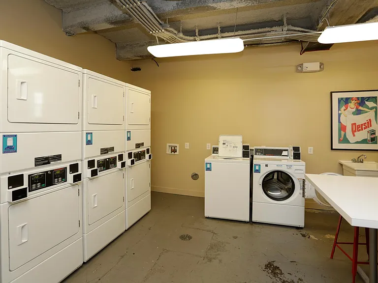 Laundry Center