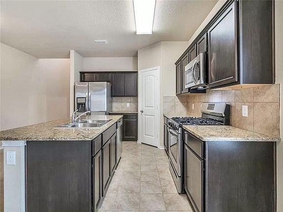5th image of 8240 Brashear Trl