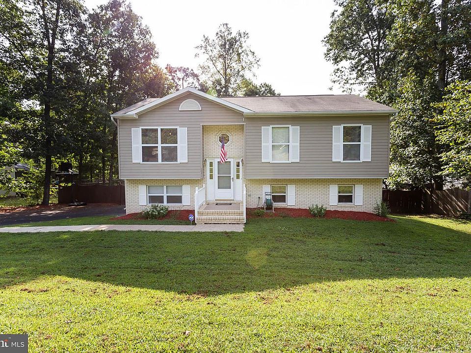 1st image of 10411 Forest Hill Ct