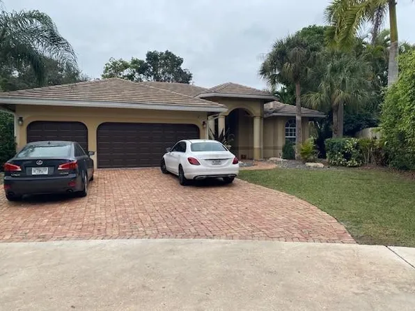 7057 NW 67th Terrace, Parkland, FL 33067