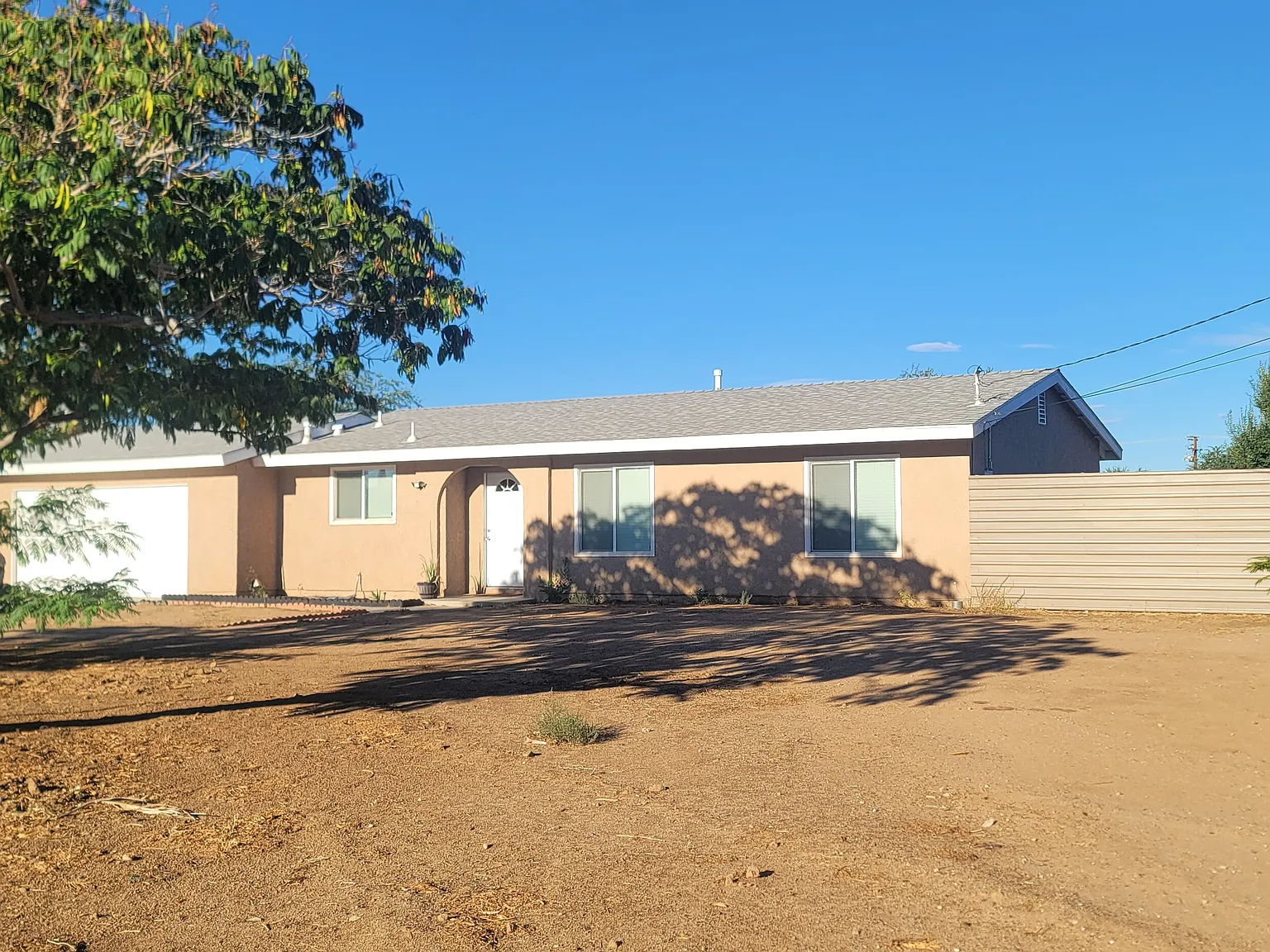 11766 Redwood Ave — Photo 2