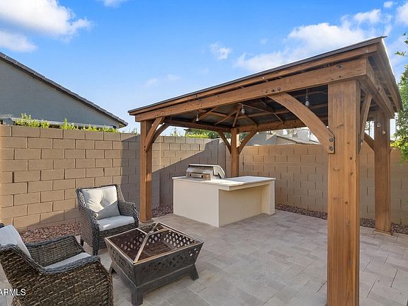 4th image of 18373 W CHRISTY Drive