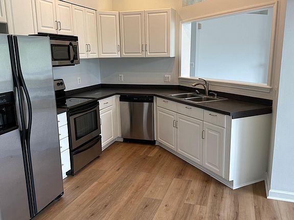 4th image of 8808 Ashton Ct