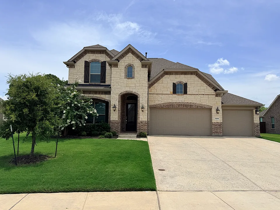 3259 Shearwater Ln