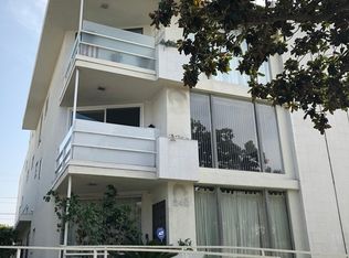 248 S Doheny Dr UNIT 4, Beverly Hills, CA 90211
