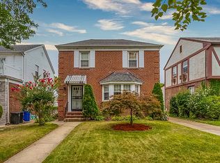 75-26 192nd St, Flushing, NY 11366