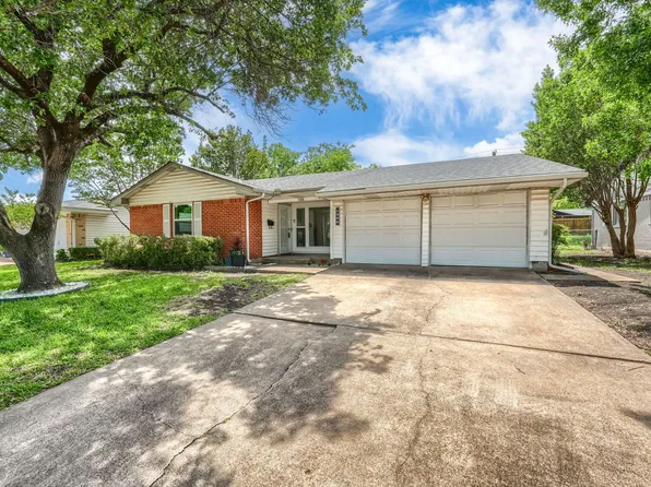1306 Carroll Dr, Garland, TX 75041