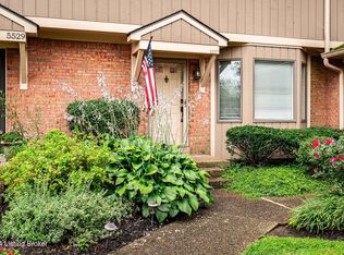 5527 Forest Lake Dr, Prospect, KY