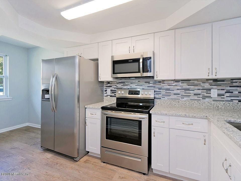 1st image of 11225 Shady Glen Dr