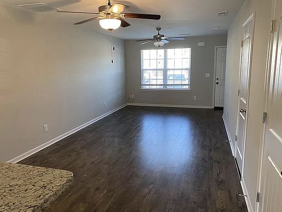 3rd image of 255 Cobblestone Place Dr
