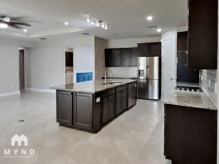 10705 Green Harvest Dr — Photo 5