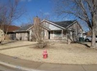 2001 Shamrock Dr, Edmond, OK 73003