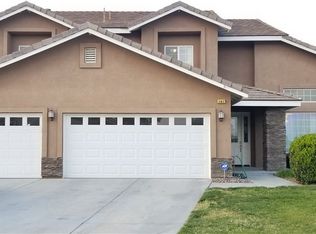 581 Winners Cir, San Jacinto, CA 92582