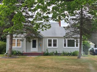 202 Washington Ave, Riverhead, NY 11901