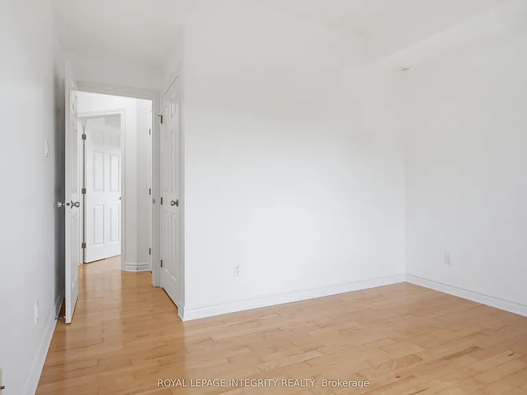 105 Fraser Fields Way #K — Photo 29