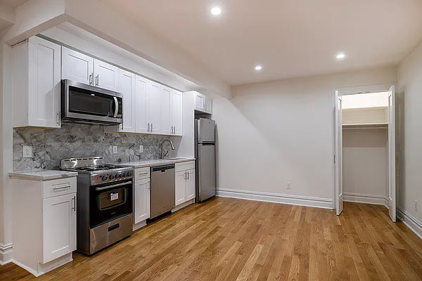 Rented by Rita S Citrin, LREB | media 1