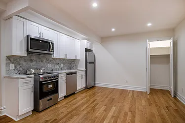 Rented by Rita S Citrin, LREB