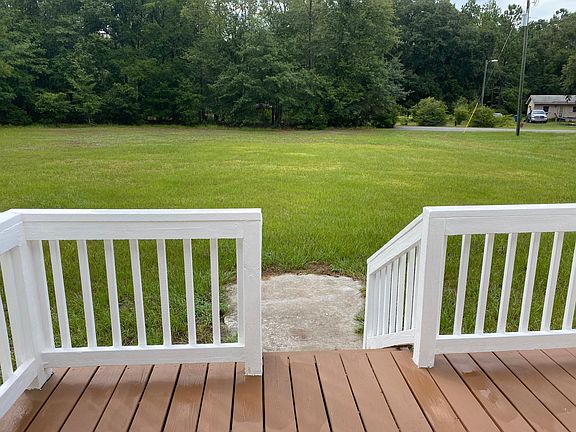 Home has both a Front and Back deck