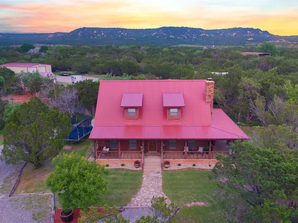849 Dan Moody St, Buffalo Gap, TX 79508