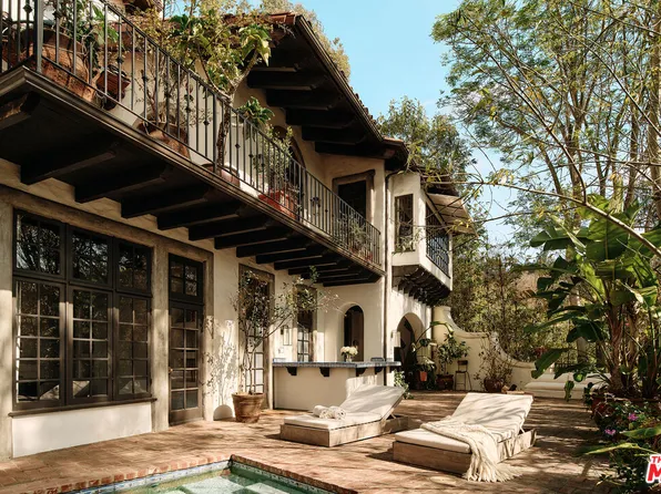 2729 Nichols Canyon Rd, Los Angeles, CA 90046