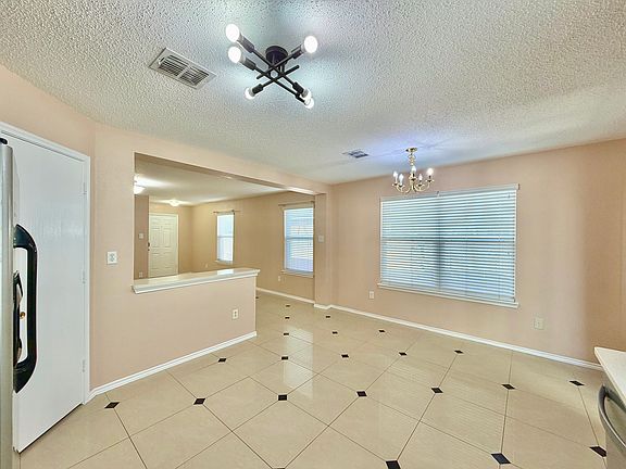 5th image of 7409 Cresswell Dr