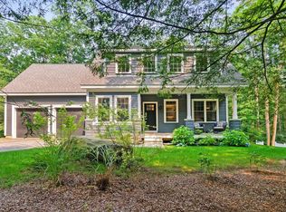 86 Old Lee Rd, Newfields, NH 03856