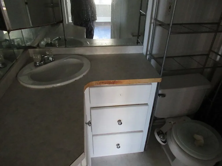 1404 Maple St — Photo 23