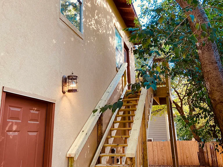 Entry to apartment on 2nd floor