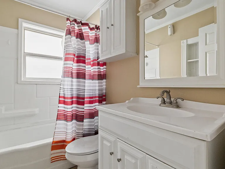 1501 W Saint Mary Blvd #B — Photo 14
