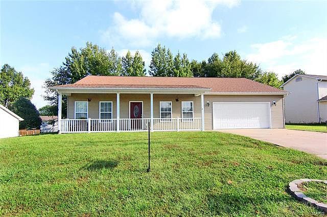 1st image of 236 Greenbrier Dr