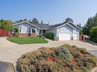 2960 Royce Dr, Rescue, CA 95672