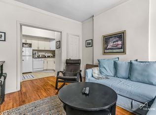 220 E 74th St APT 3A, New York, NY 10021