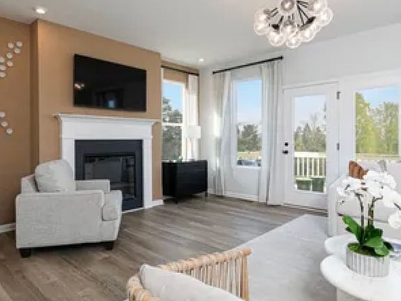 3rd image of 2921 Beaconwood Ct