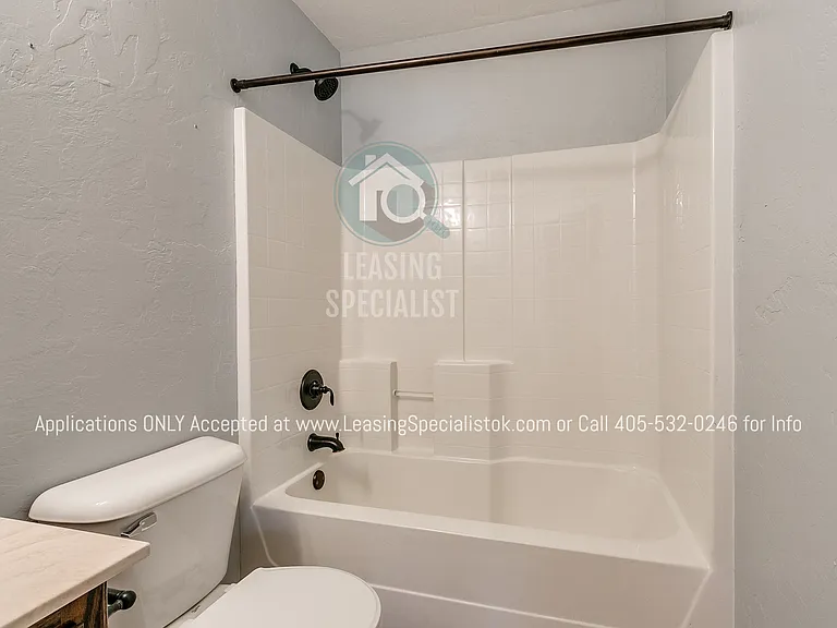 200 Tecumseh Meadows Dr — Photo 44